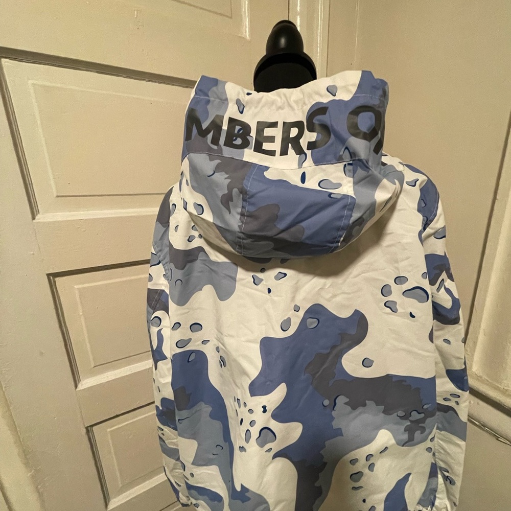 MEMBERS ONLY RAIN JACKET - Picture 3 of 6